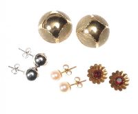 FOUR PAIRS OF ASSORTED EARRINGS at Ross's Online Art Auctions