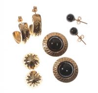 FOUR PAIRS OF ASSORTED EARRINGS at Ross's Online Art Auctions