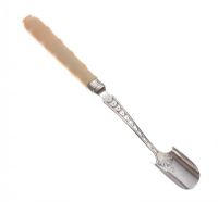ENGRAVED SILVER-PLATED STILTON SCOOP WITH BONE HANDLE at Ross's Online Art Auctions