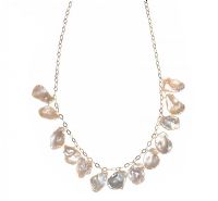 18CT GOLD AND FRESHWATER PEARL NECKLACE at Ross's Online Art Auctions