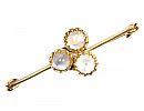 9CT GOLD MOONSTONE BROOCH at Ross's Online Art Auctions